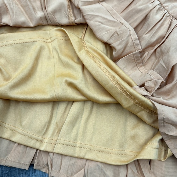 NWT Entro Embroidered Dress - Picture 7 of 7